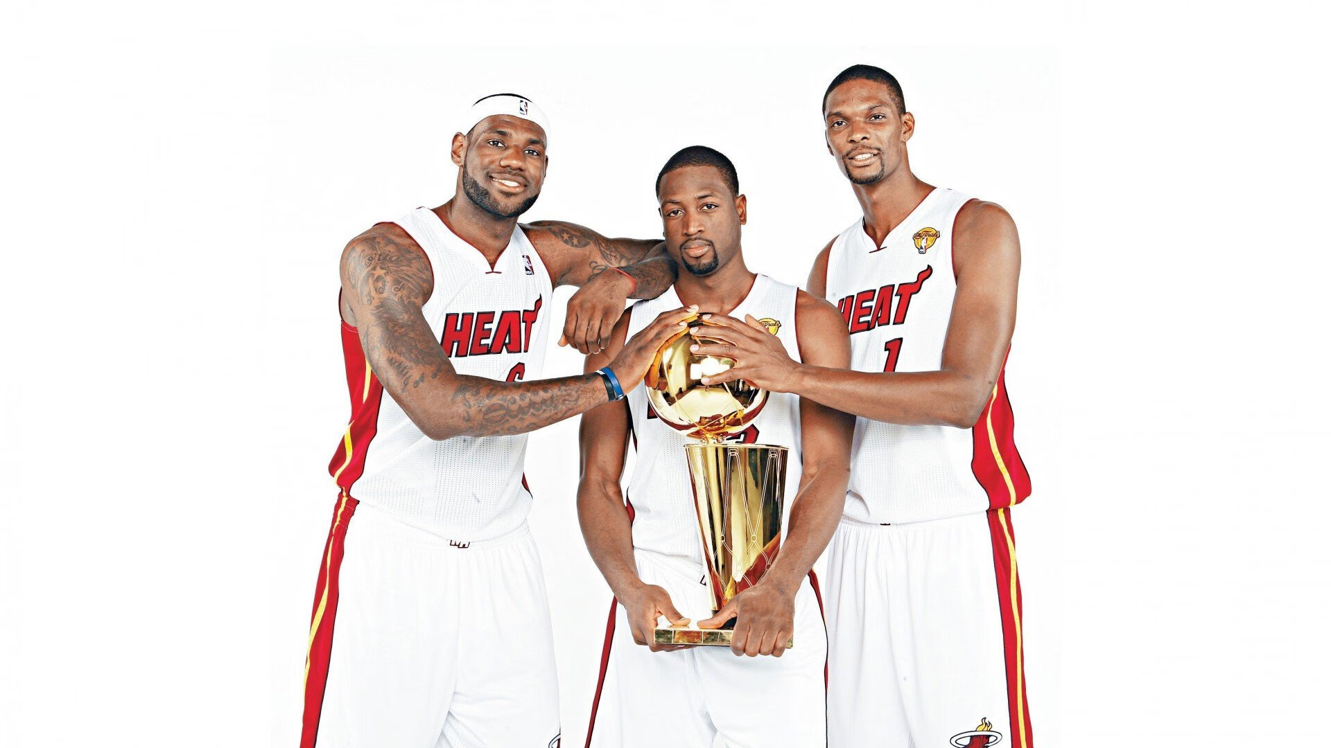 雅各布·因格雷布蝉联男子100米金牌，雅各布百米